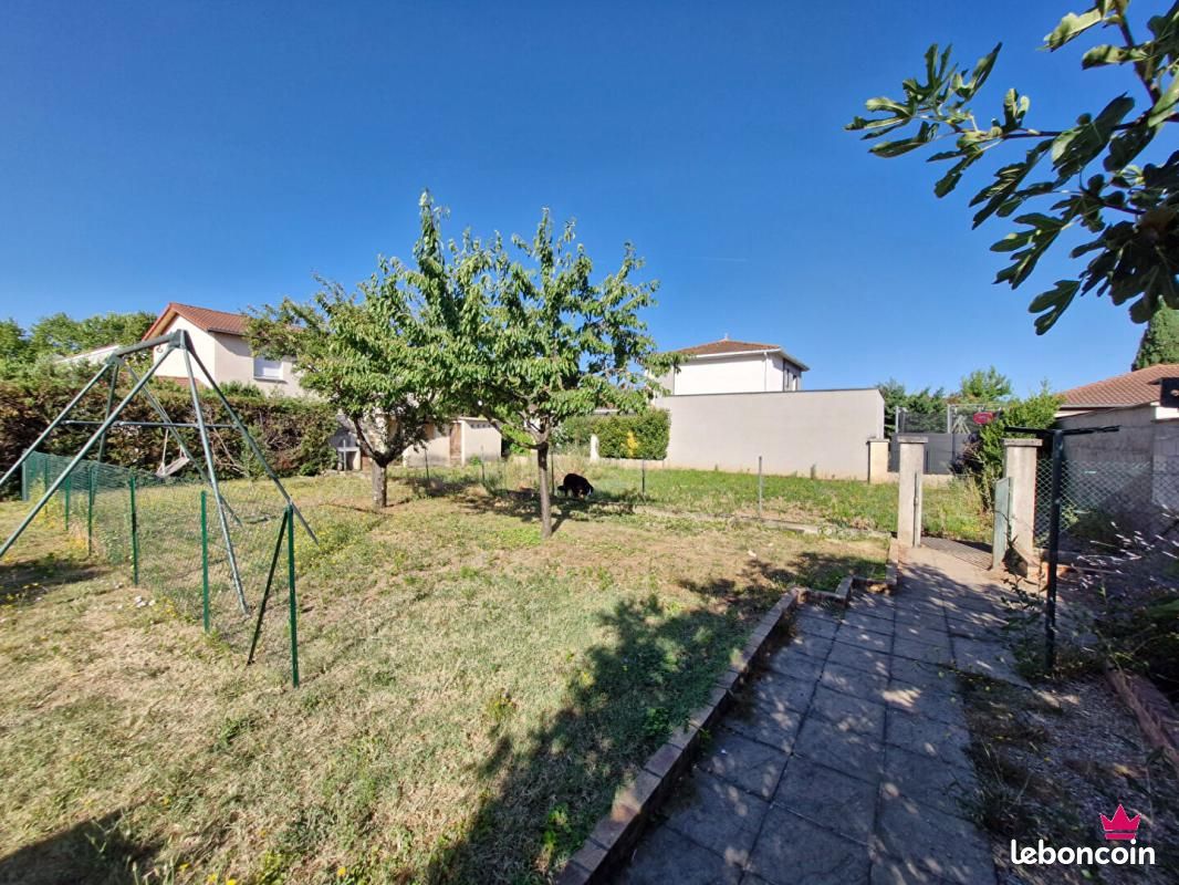 Terrain 512 m² Saint Priest · à Saint-Priest · 210 000 €