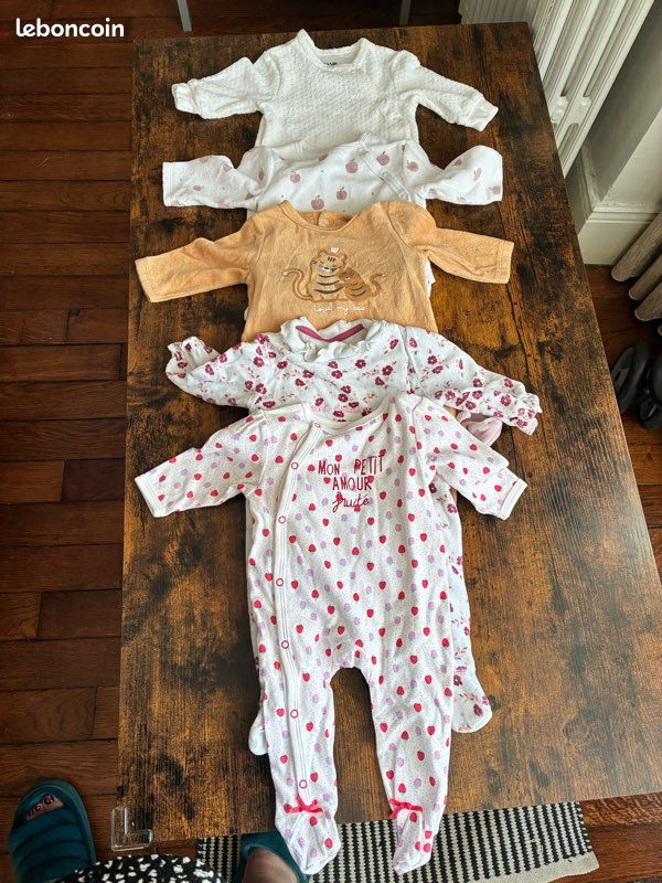 Vente de vêtements (image 3)
