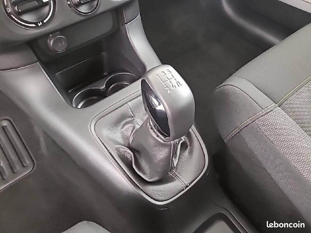 Citroën C3 PureTech 83 S&S BVM5 - Feel (image 14)