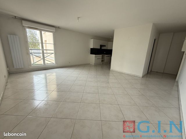 Appartement 2 pièces 54 m² · à Chartres · 54 m² · 670 €