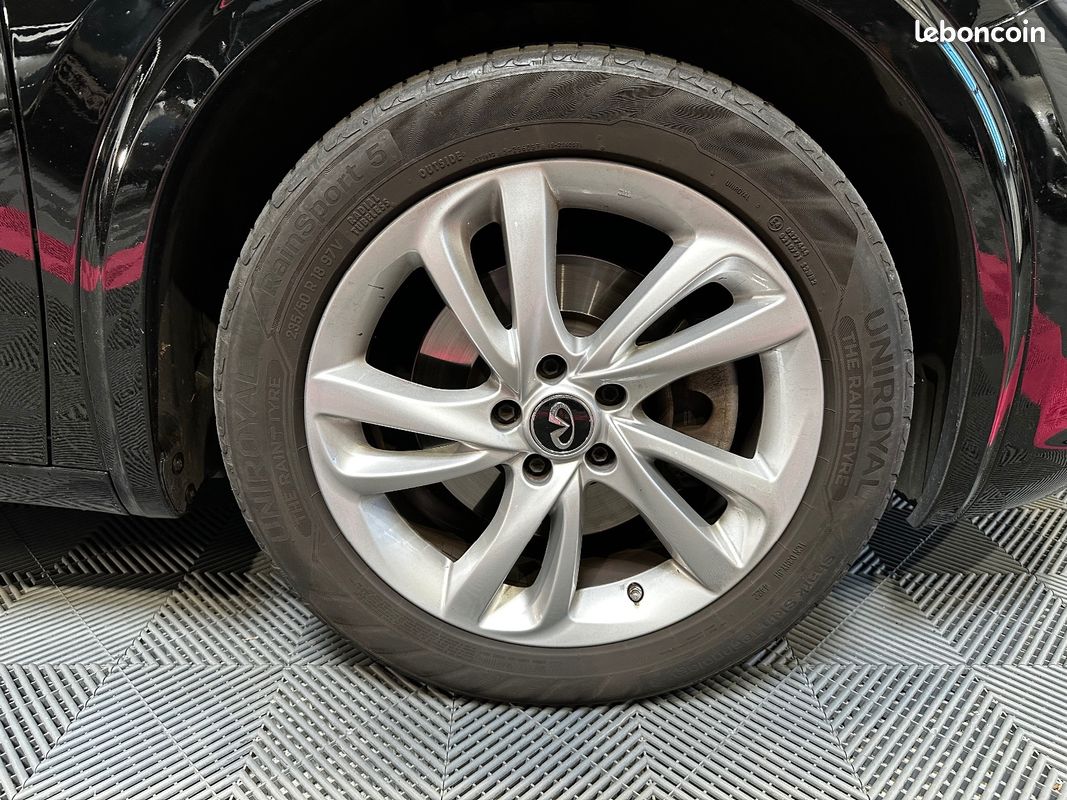 INFINITI Q30 2.2d 170 7DCT Premium Tech - SUPERBE ETAT - SIEGE CHAUFFANT (image 32)