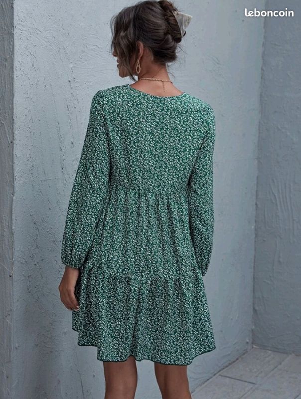 Robe à imprimé floral neuve (image 4)