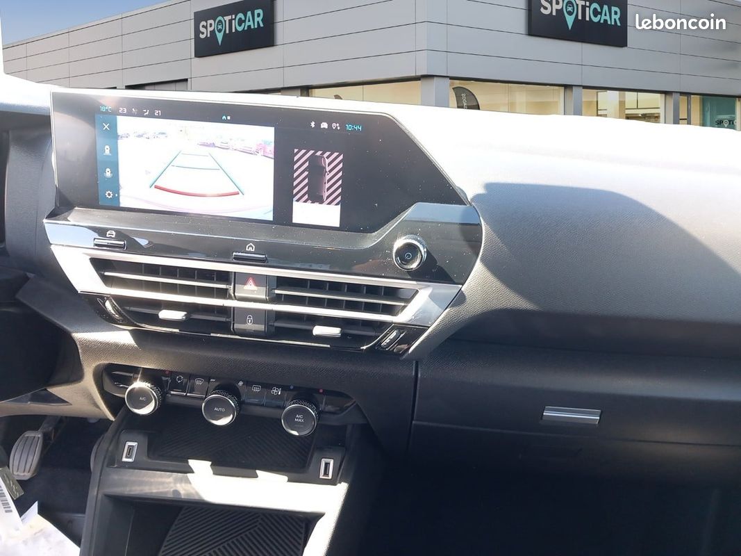 CITROEN C4 PureTech 130 S&S BVM6 Feel Pack (image 19)