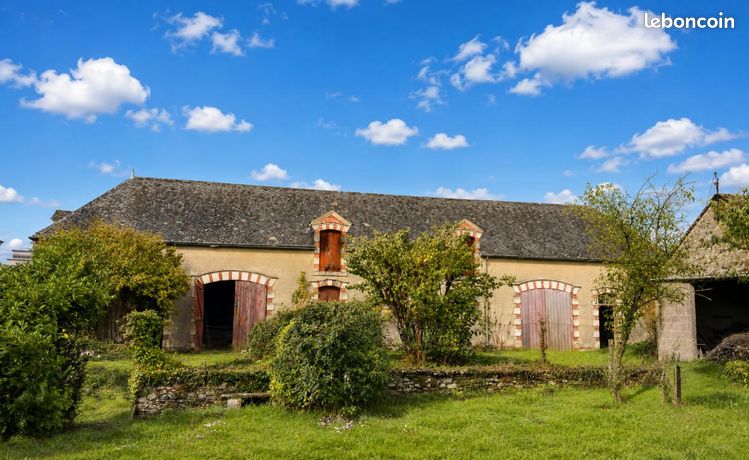 Maison 8 pièces 320 m²