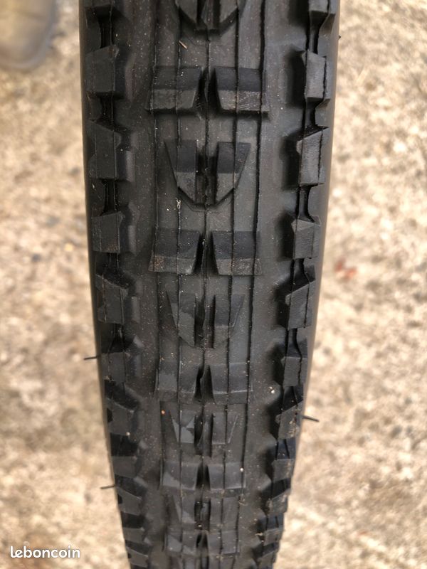 Pneu maxxis high roller 2X35 (image 2)