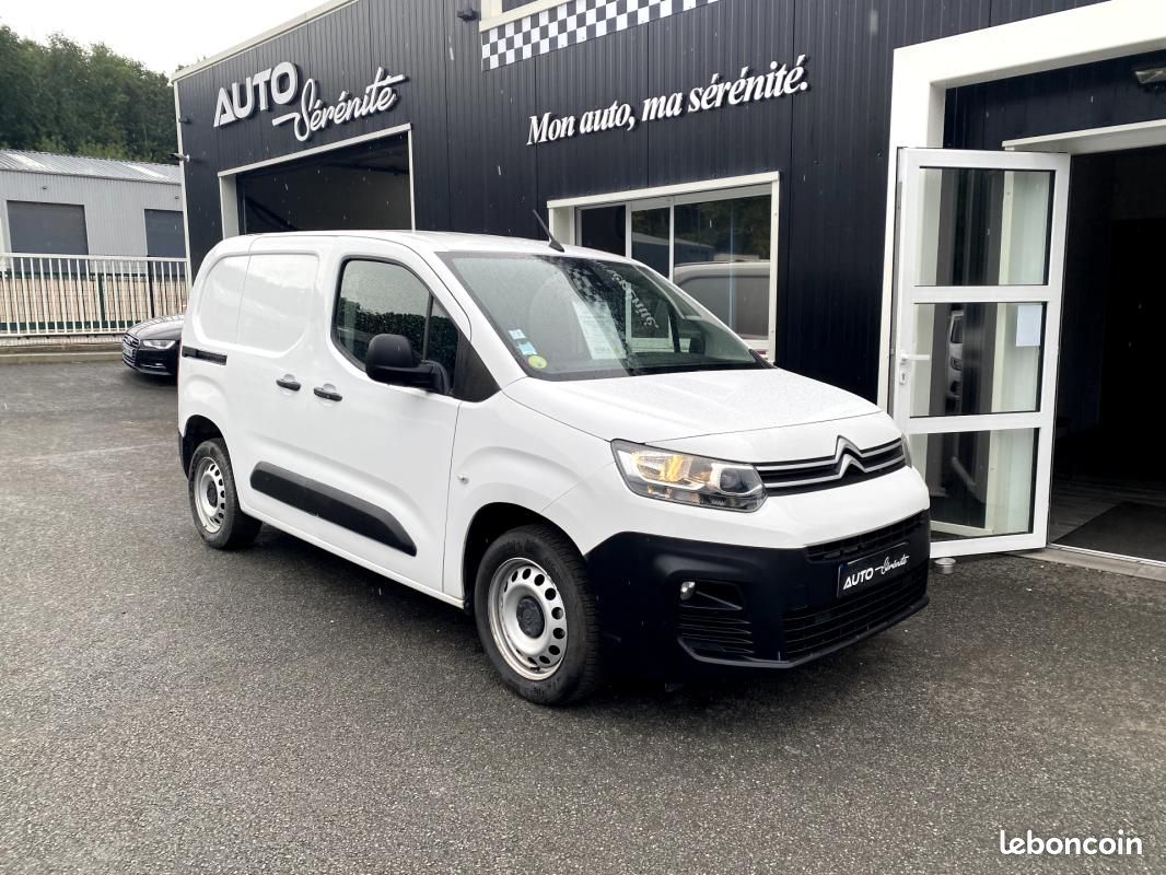 Citroën Berlingo VAN M 1000kg 1.6BlueHDi 100cv S&S Club + GIRAFON (image 1)