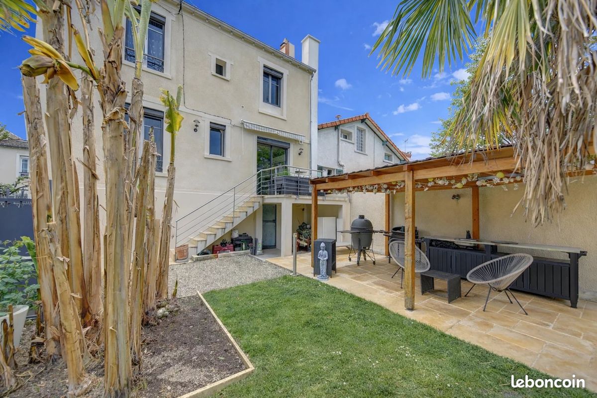 Maison 6 pièces 131 m² · au Pecq · 131 m² · 795 000 €