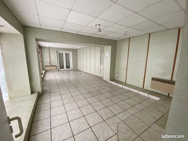 Appartement 6 pièces 155 m² · à Commercy · 155 m² · 75 000 €