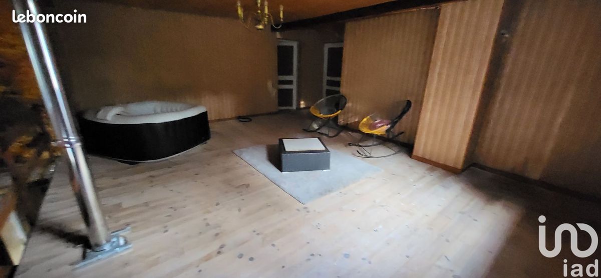 Propriété 12 pièces 190 m² - Aigre 16140 (image principale 12)