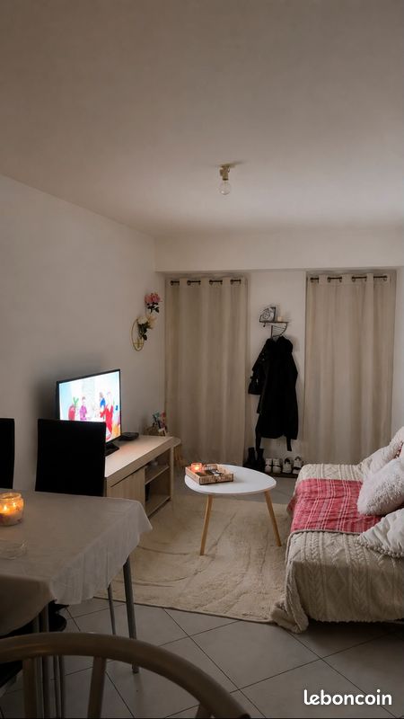 Maison 2 pièces 40 m² · à Les Herbiers · 40 m² · 495 €