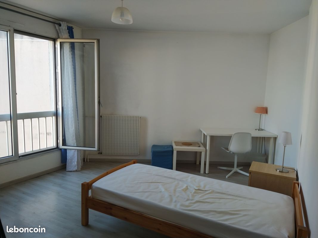 Appartement 3 pièces 70 m² · à Cergy · 70 m² · 520 €
