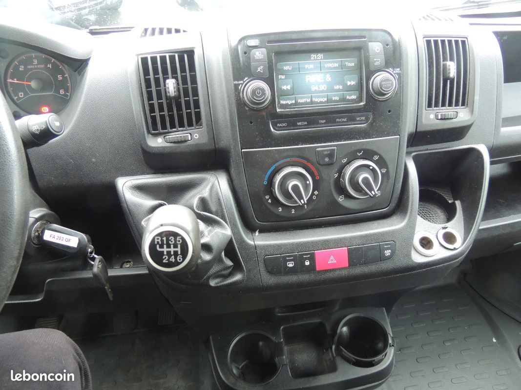 Boxer Fg 330 L2H2 2.0 BlueHDi 130 Premium (image 7)