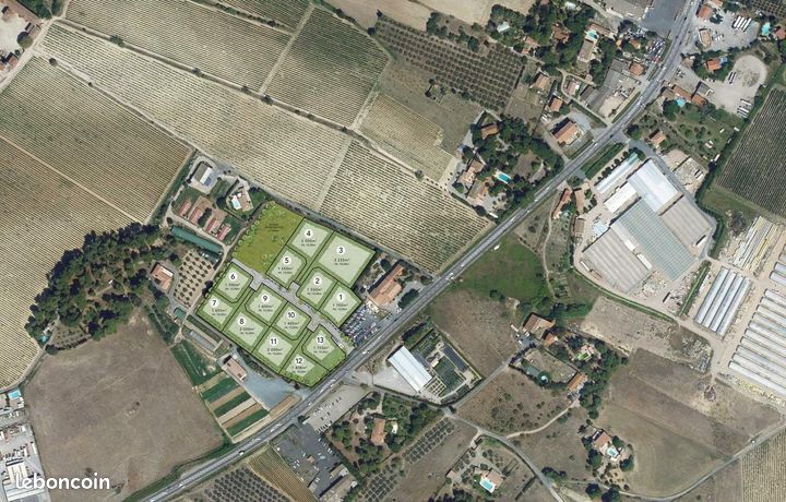 Terrain 2 000 m² Beziers