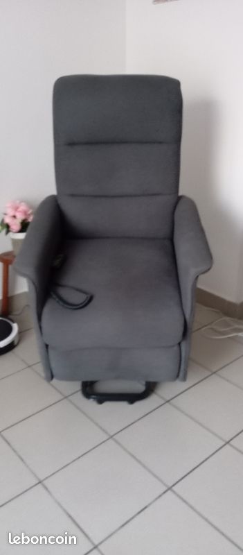 Fauteuil électrique (image 3)