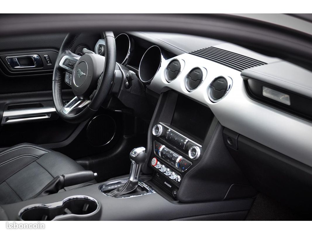 FORD MUSTANG Fastback 5.0 V8 Ti-VCT - 421 - BVA FASTBACK 2016 COUPE GT PHASE 1 (image 9)
