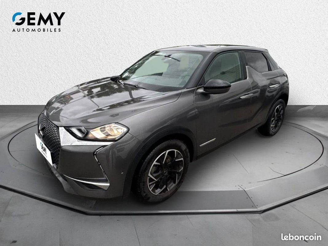 DS DS3 Crossback PureTech 130 EAT8 Connected Chic (image 1)