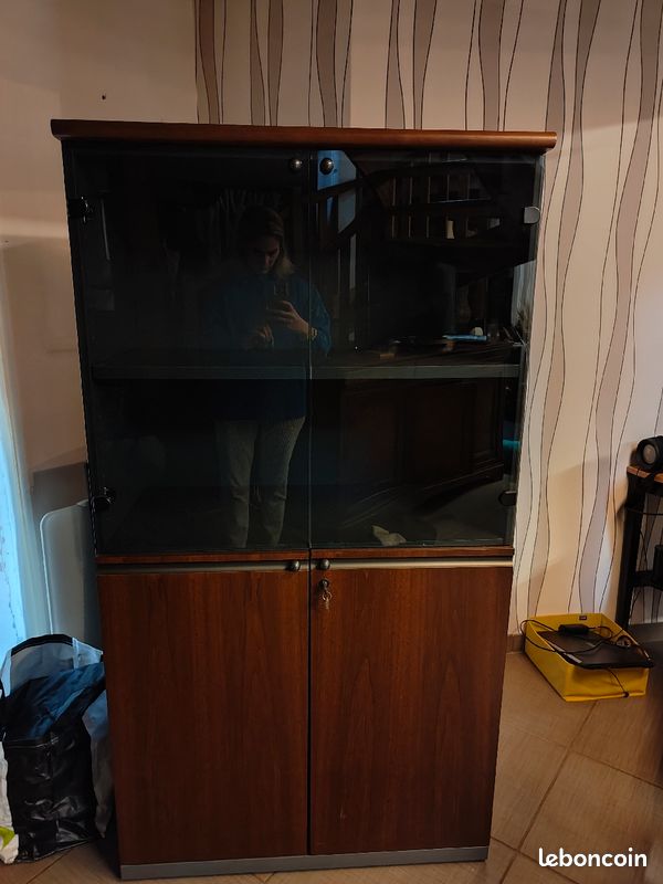 Armoire de bureau vitrée (image 1)