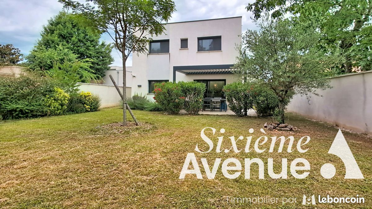Maison 6 pièces 164 m² · à Saint-Priest · 164 m² · 565 000 €