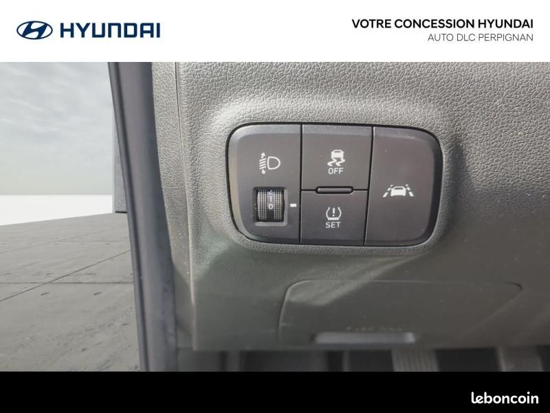 Hyundai i10 1.0 67ch ECO Intuitive (image 12)