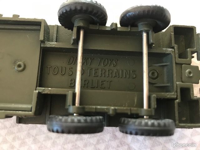 DINKY TOYS, camion 6 wheelers militaire vert baché, siége non percé modéle 1950' | eBay
