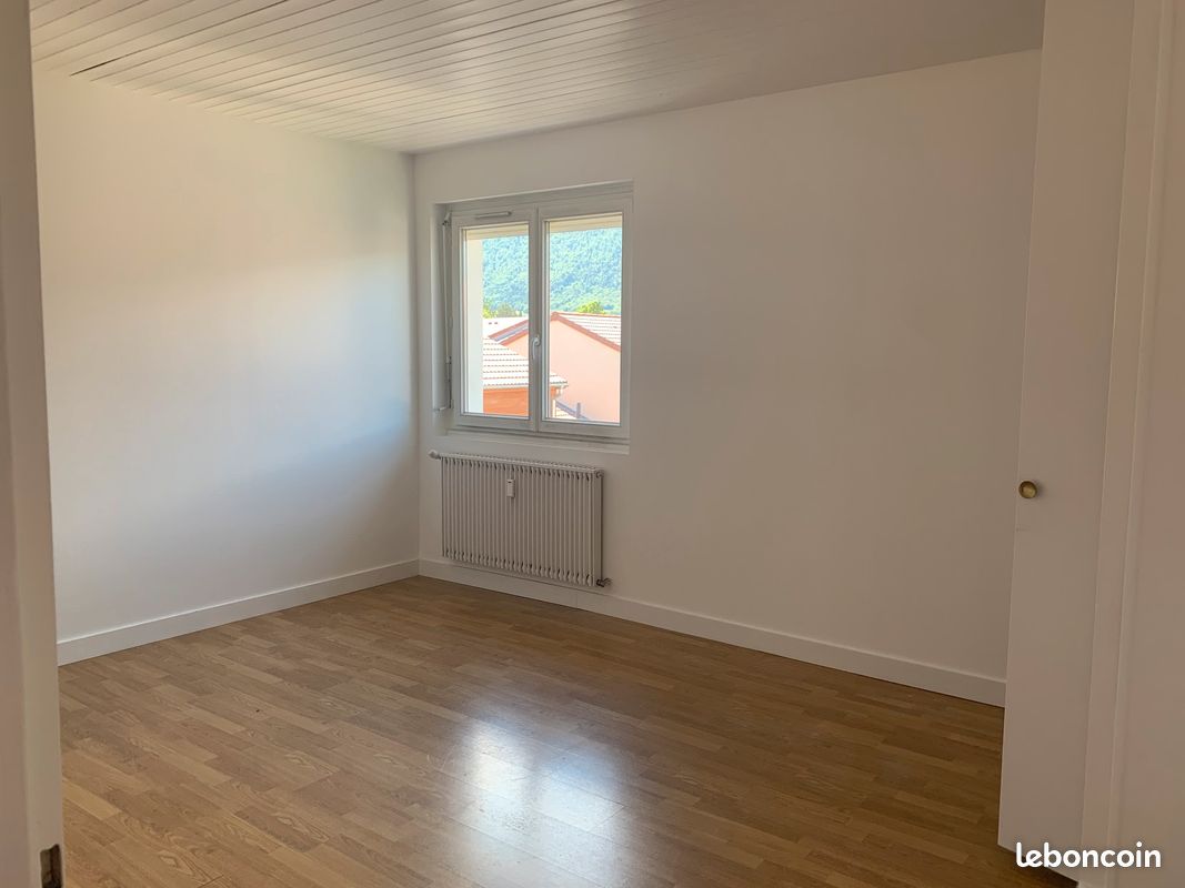 Appartement 3 pièces 77 m² · à Cessy · 77 m² · 1 450 €/mois