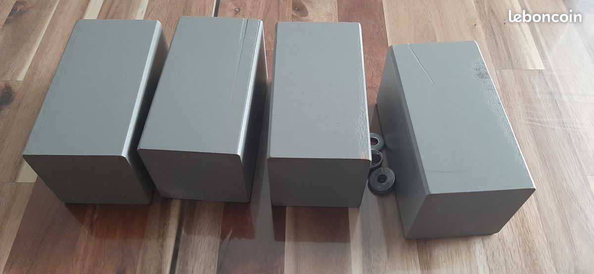 4 pieds de lit carrés, largeur 8 cm × 15 cm de hauteur, largeur de vis 7 mm (image 2)