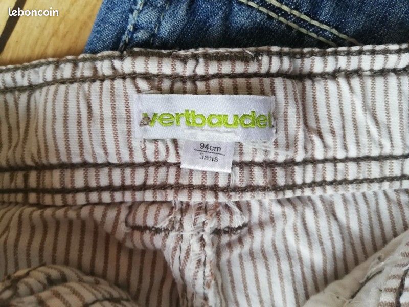 Lot 2 bermudas + 1 offert (image 4)