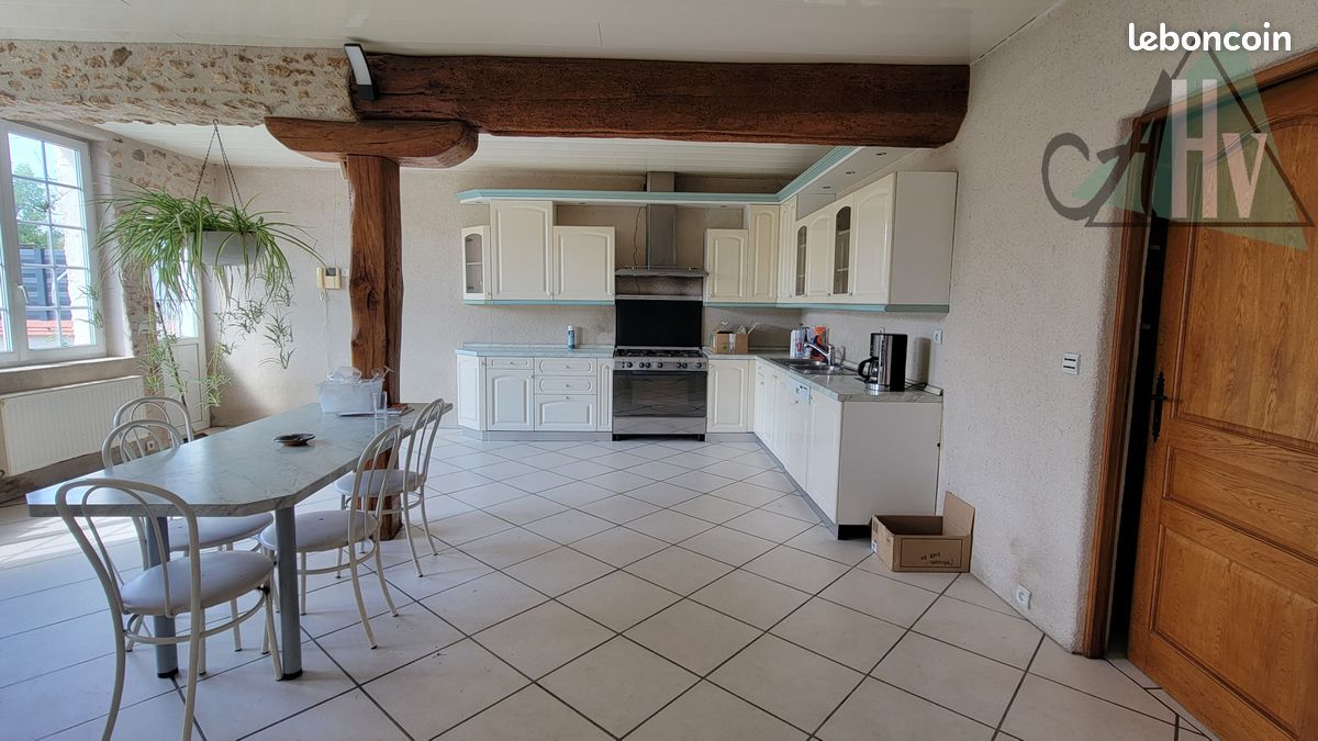 Maison 6 pièces 245 m² (image 2)