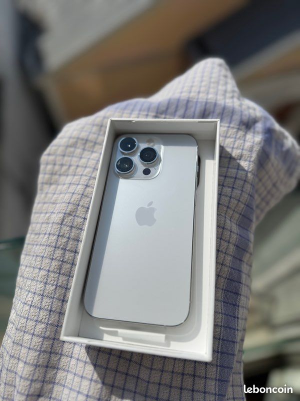 IPhone 14 Pro 128 Go - Bon état + Coque offerte (image 5)