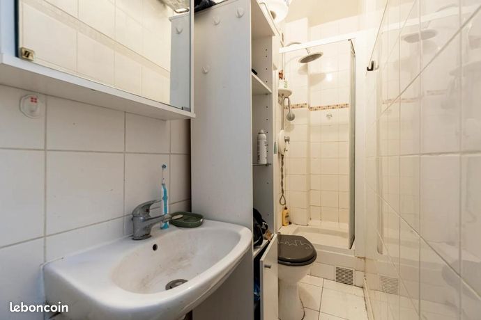 Studio 1 pièce 22 m² — 6