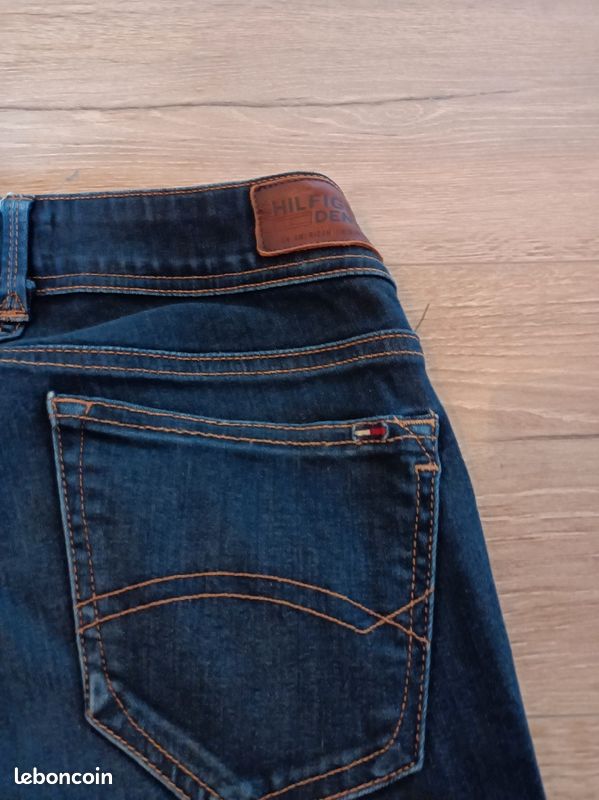Jeans. Marque Tommy Hilfiger. Taille w29 l34 (image 4)