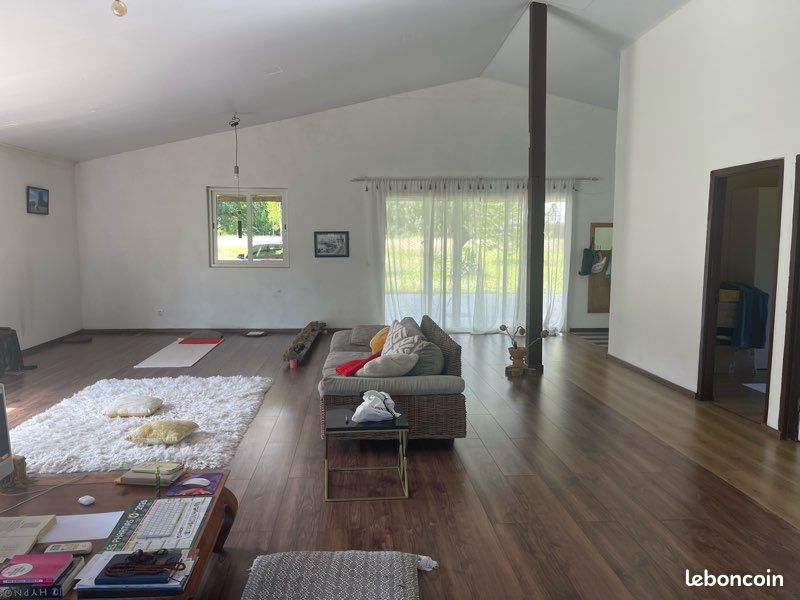 Maison 4 pièces 200 m² · à Kourou · 200 m² · 1 675 €