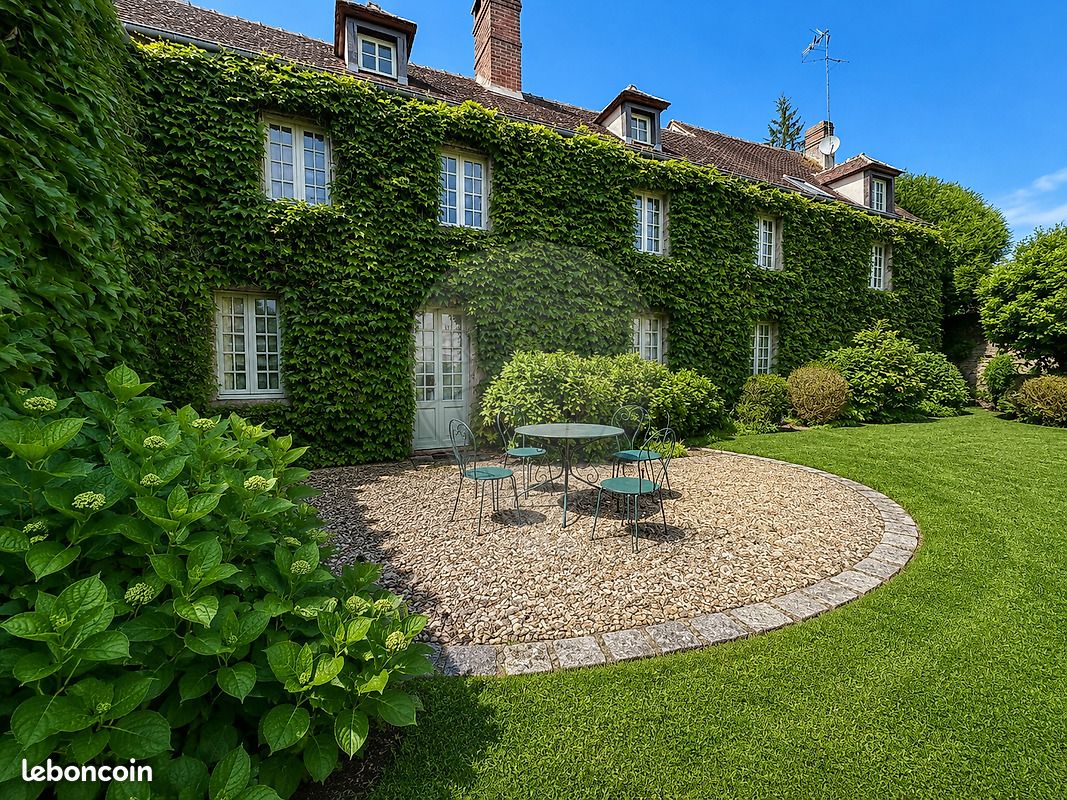 Maison 6 pièces 225 m² · à Senlis · 225 m² · 580 000 €