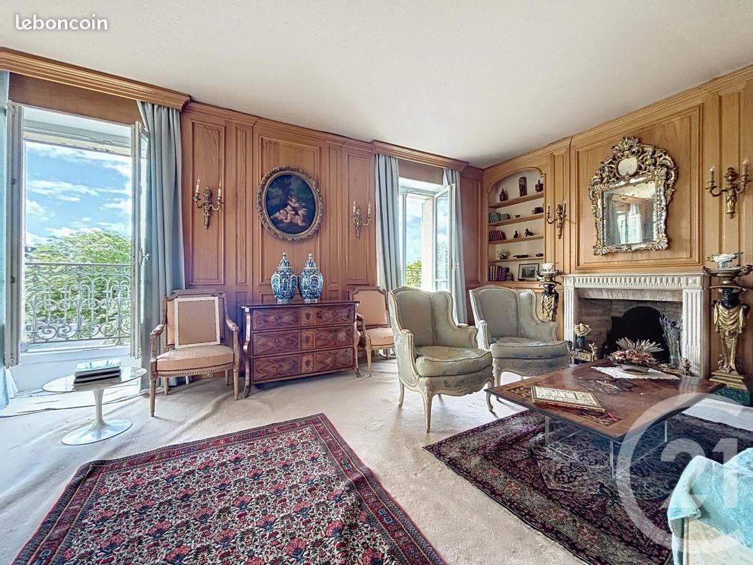 Appartement 6 pièces 123 m² · à Paris · 123 m² · 1 430 000 €