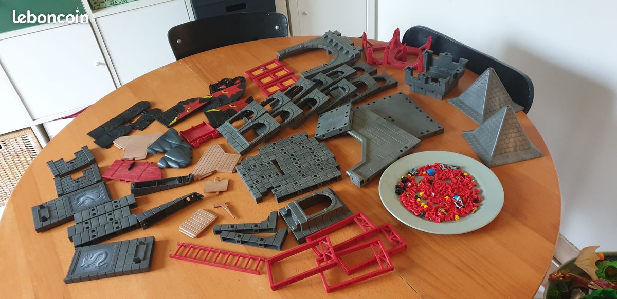 Tres gros lot de Playmobils (image 19)