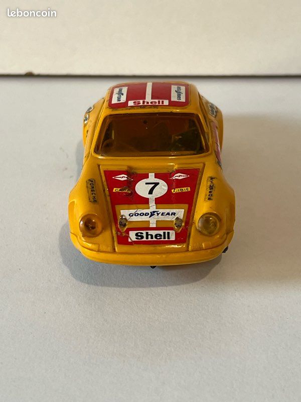 Véhicule de circuit Jouef modèle Porsche 911S (petite voiture min