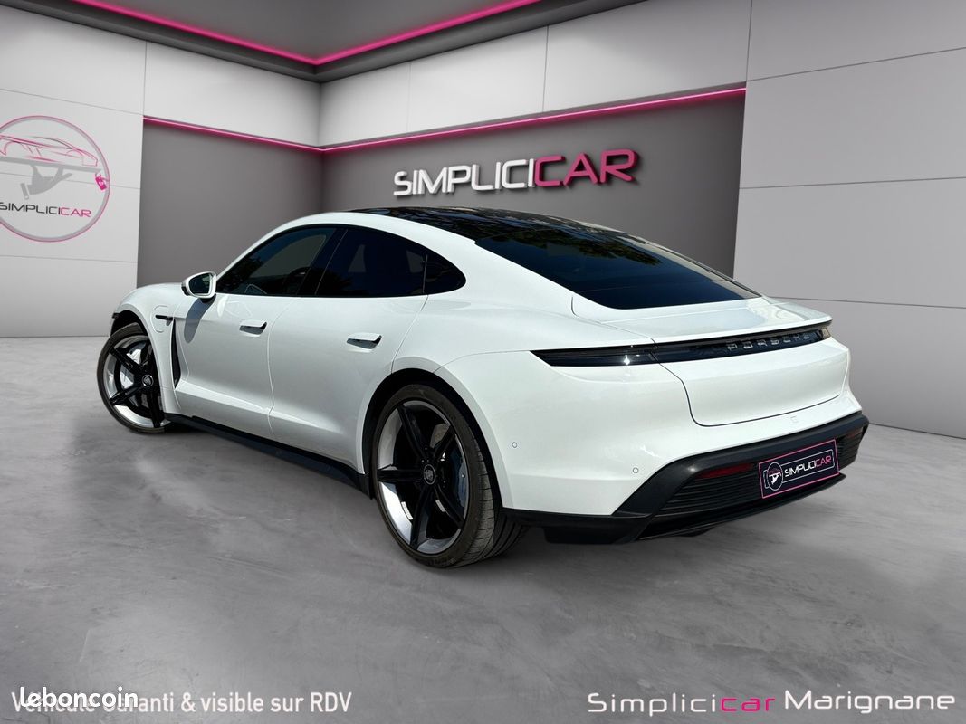 PORSCHE TAYCAN 4S 530 ch GARANTIE PORSCHE APPROVED - ECRAN PASSAGER - BOSE - TOIT PANO - CAM 360 - (image 6)