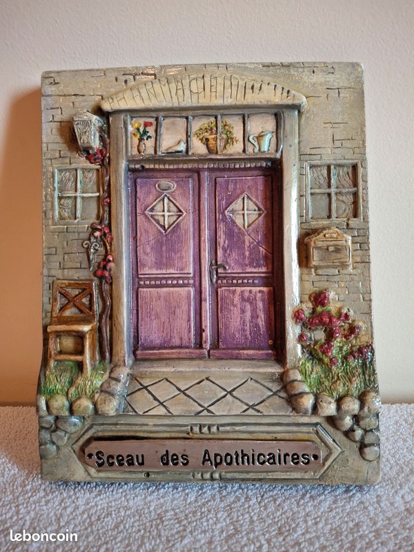 Petite Plaque Maison En Plâtre – Déco Rétro