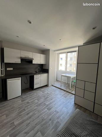 Studio 1 pièce 18 m²