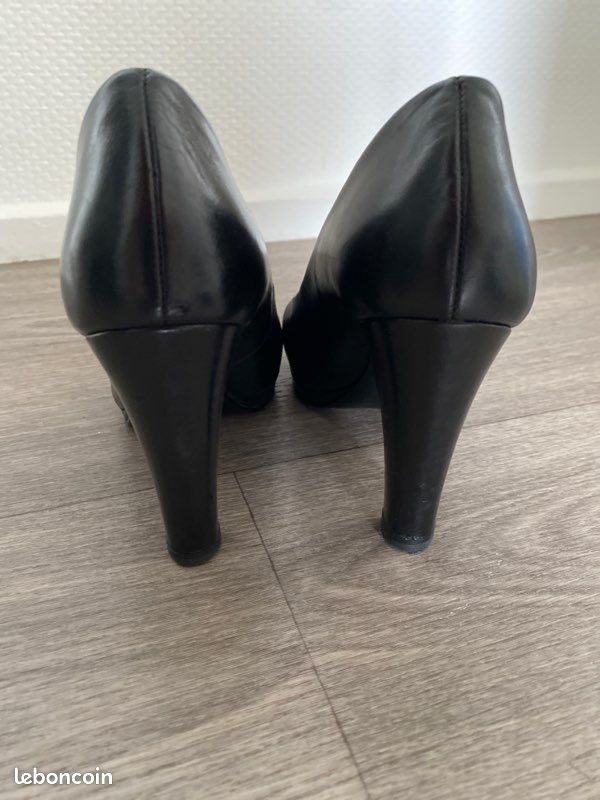 Escarpins talons noir Minelli (image 3)