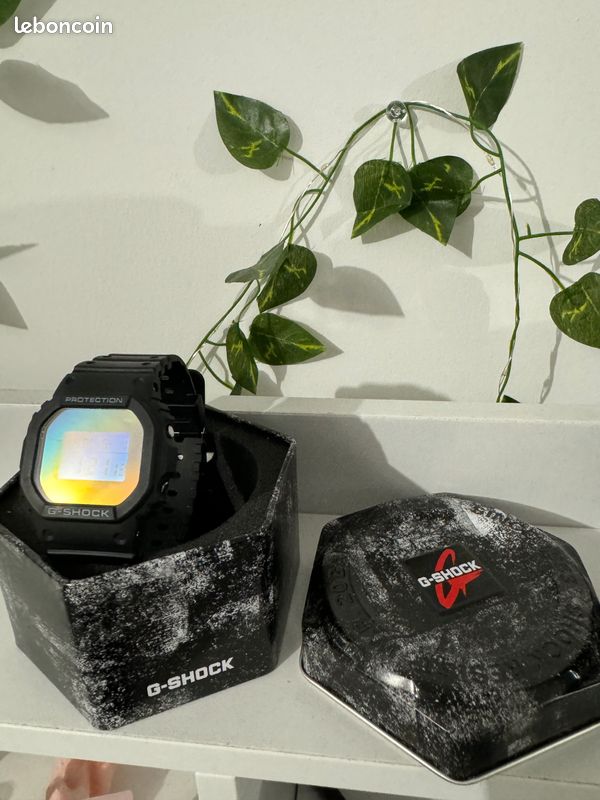 G-shock édition limitée DW-5600SR-1 Description de l'article Montre G-Shock DW-5600SR-1 Édition limitée (image 4)