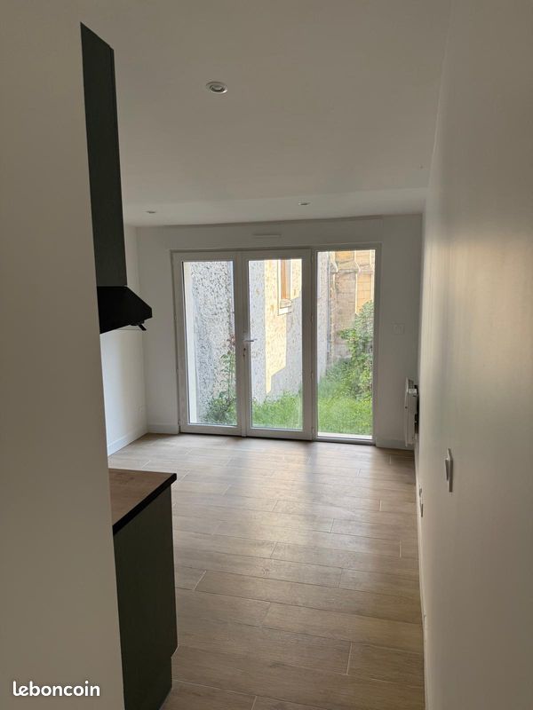 Maison 2 pièces 22 m² · à Arpajon · 22 m² · 750 €/mois