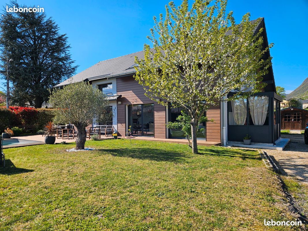 Maison 4 pièces 138 m² · à Porte-de-Savoie · 138 m² · 580 000 €
