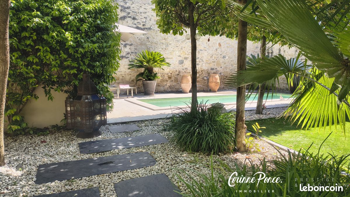 Maison 5 pièces 160 m² · à Nîmes · 160 m² · 749 000 €