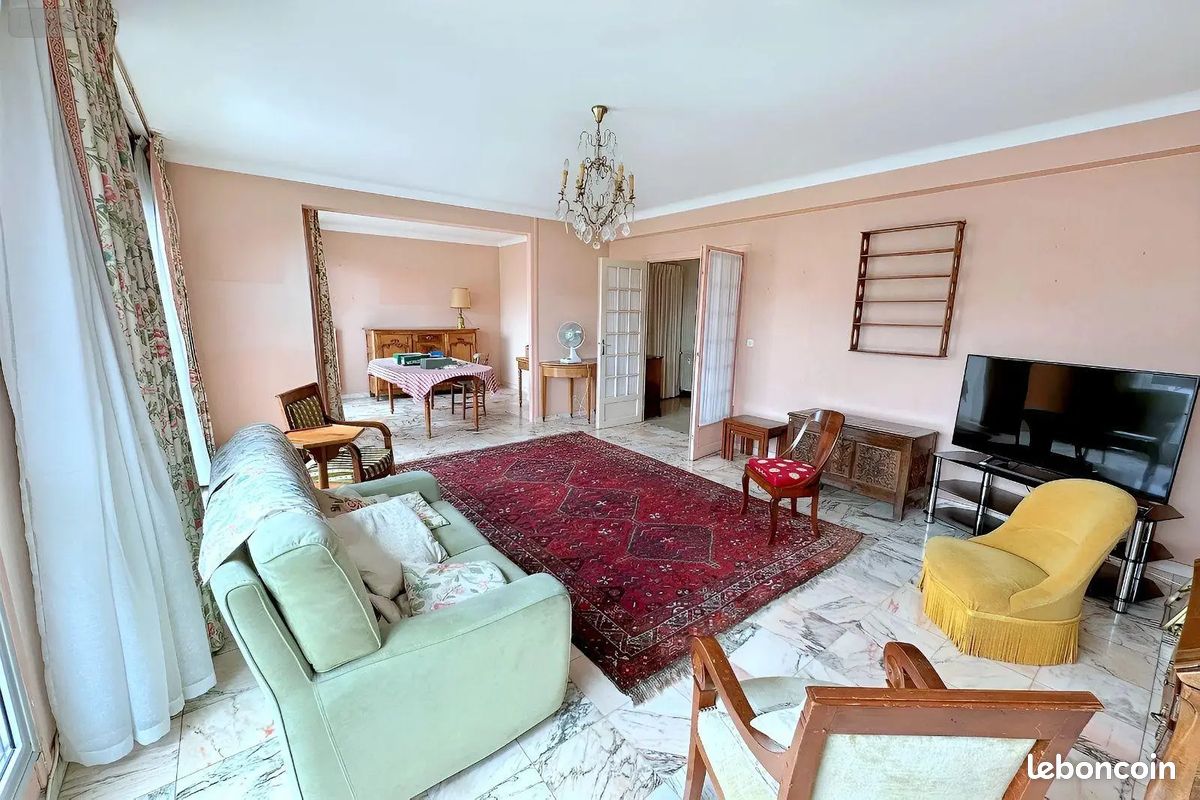 Appartement 7 pièces 152 m² · à Caen · 152 m² · 325 000 €