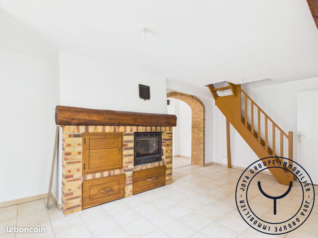 Maison 4 pièces 97 m² · à Rigny-le-Ferron · 97 m² · 795 €/mois