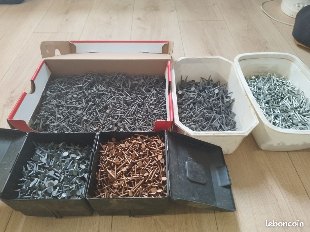 Des clous en cuivre et à plus de 2000 pièces l'équivalent de 2 kg et demi 100 (image 5)