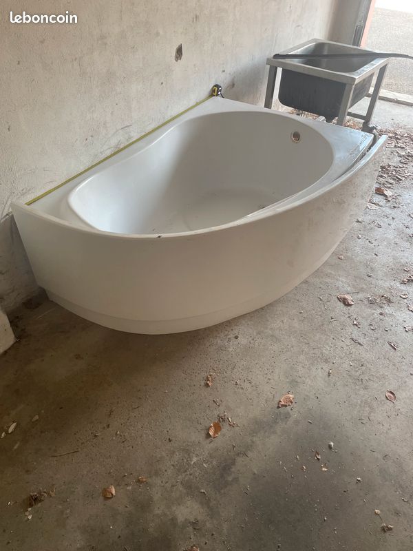 Baignoire d'angle (image 2)