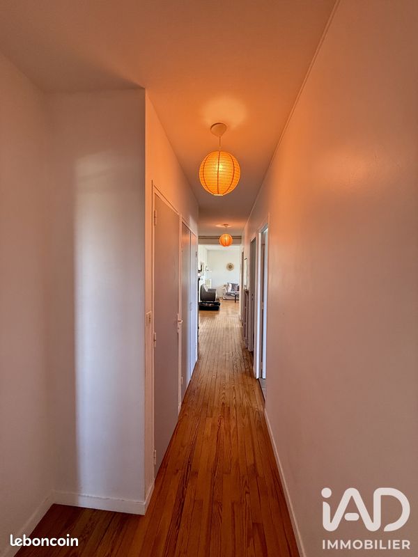 Appartement 4 pièces 74 m² · à Caen · 74 m² · 220 000 €
