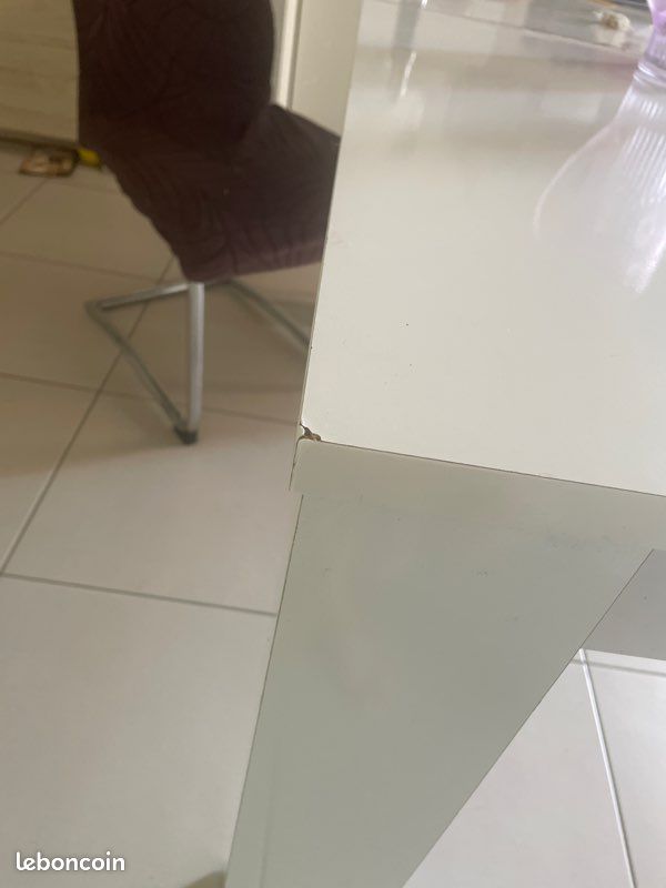 Table à manger blanche extensible (image 9)